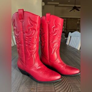 Soda Reno Red Cowboy Western Stitched Knee High Boots Women’s Size 8.5 (NWOT)